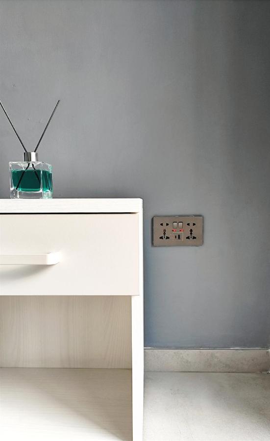 Central- Private En-Suite With Balcony In Shared Residence Pietà Екстериор снимка